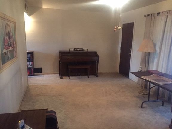 5th image of 4207 Winchester Ave