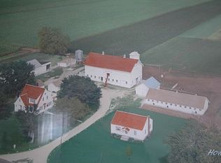 N5616 County Line Rd, Avalon, WI 53505