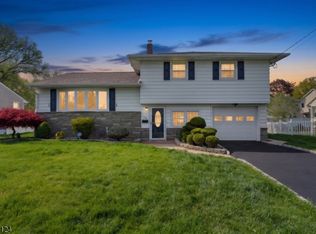 36 Charles St, Clark Twp., NJ 07066