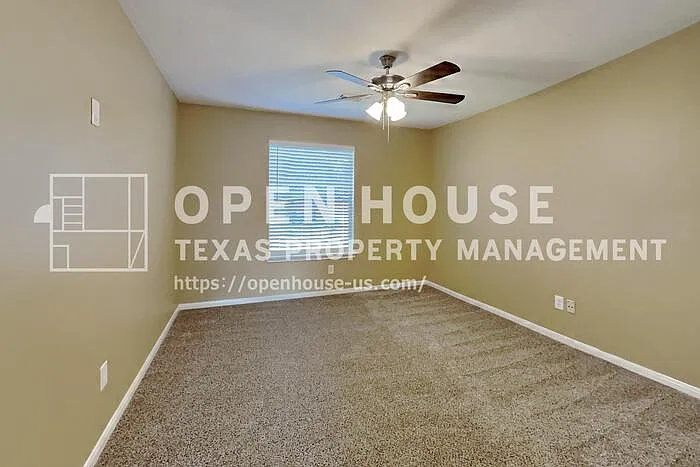 2807 Burgess Hill Ct — Photo 12