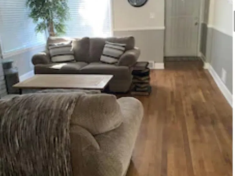 140 S Placer Ave — Photo 13