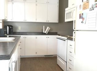 5610 Urbandale Ave, Des Moines, IA 50310