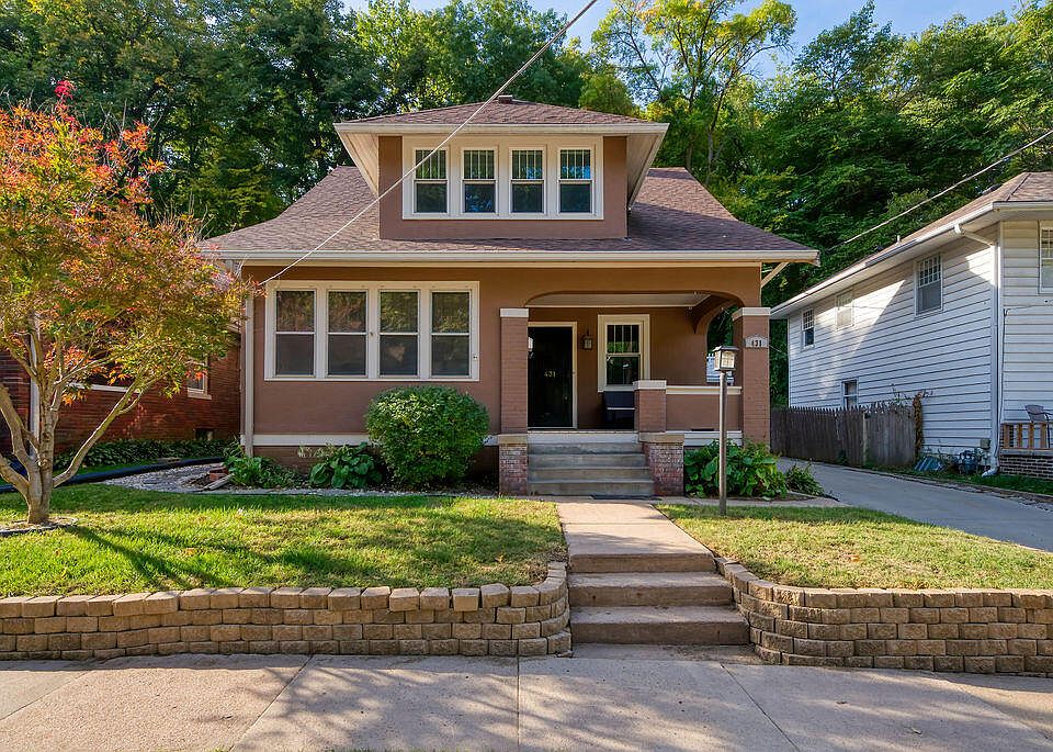 1st image of 431 Forest Dr