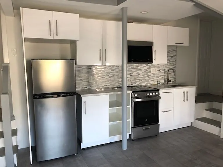 4 Beecher Pl #1 — Photo 3