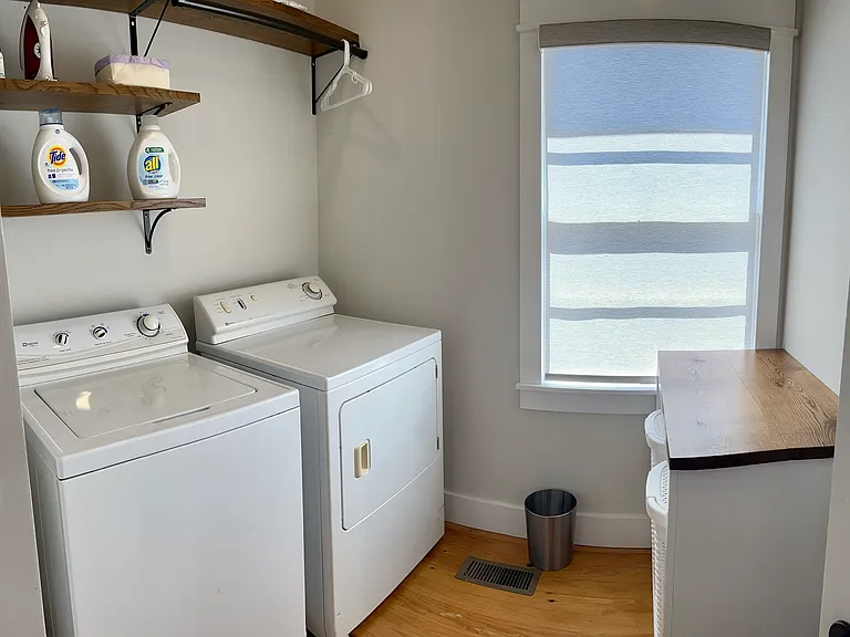 1260 Main St E — Photo 13