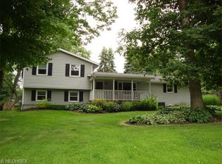 6393 Chiltern Rd NW, Canal Fulton, OH 44614