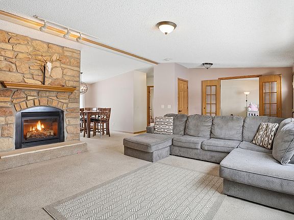 2nd image of 411 Rosabelle Ct