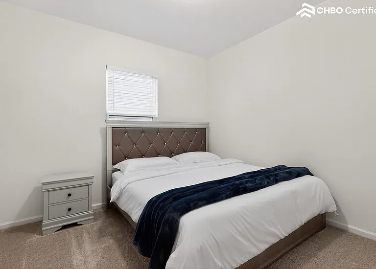 1052 Long Bay Ct — Photo 32