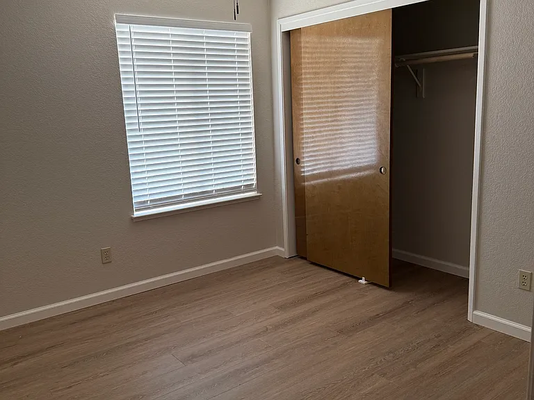3093 Beech Dr — Photo 16