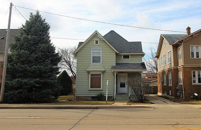 1st image of 107 S 5th Ave