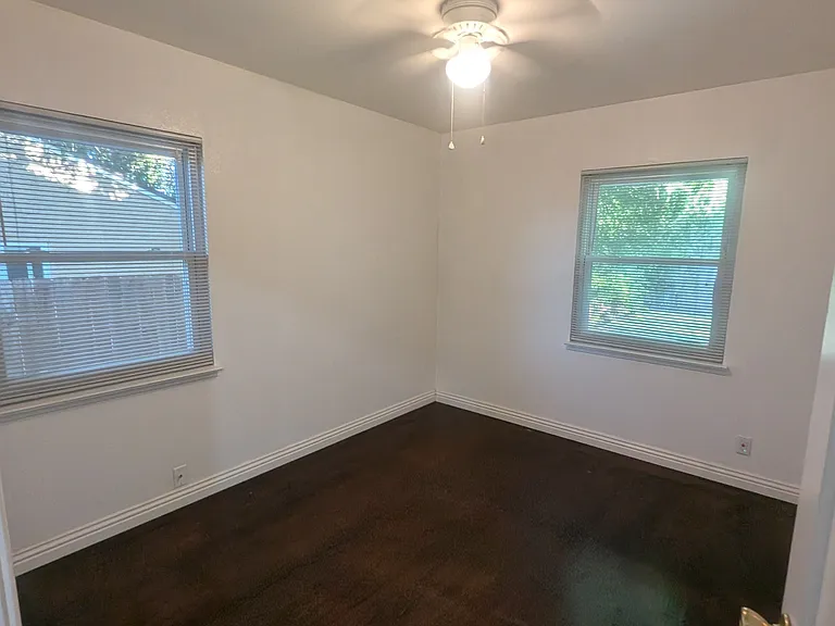 314 Minner Ave — Photo 17
