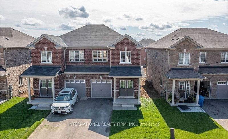 Southgate House for rent - 4 Bedrooms — photo 2