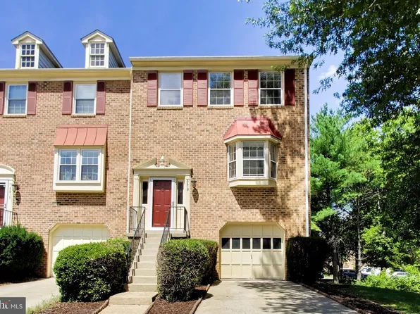 6619 Irvin Pl, Alexandria, VA 22312