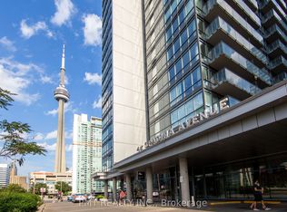 4K Spadina Ave #1721, Toronto, ON M5V 3Z9