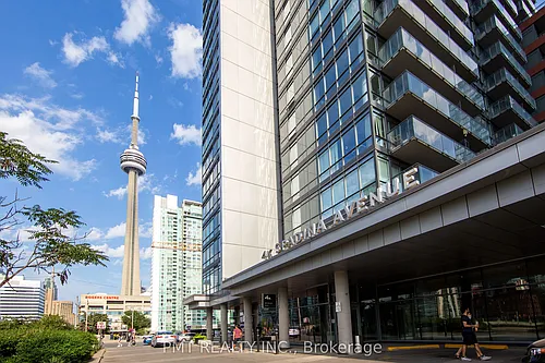 4K Spadina Ave #1721 Photo 1