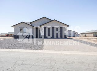 8467 E Oneida Dr, Arizona City, AZ 85123
