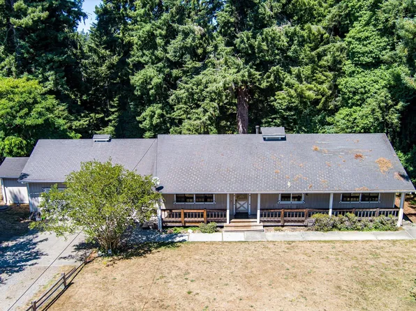 2035 Holly St, Eureka, CA 95503
