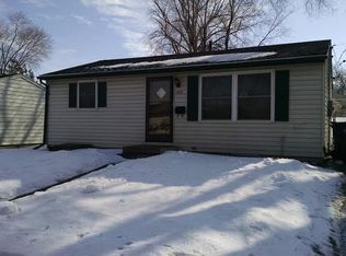 1705 E Spruce St, Sioux Falls, SD 57103