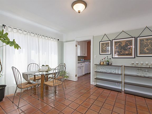 5th image of 4486 34th St