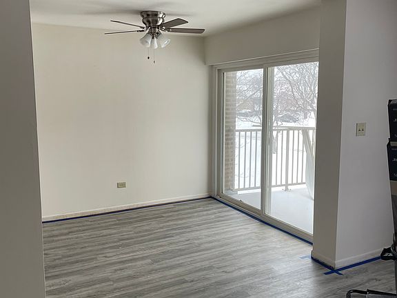 4th image of 30 Briar St APT 6