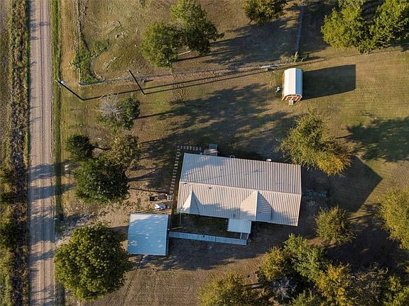 3rd image of 5927 County Road 2025