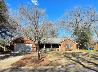 214 Guadalupe Dr, Athens, TX 75751