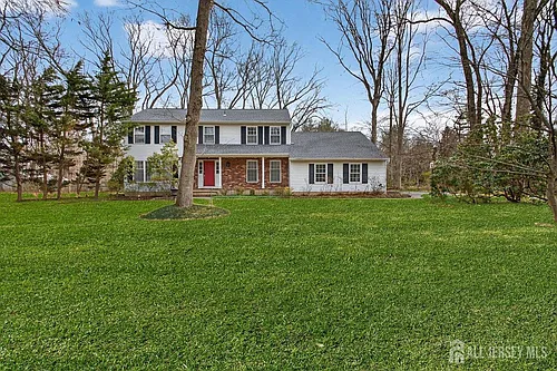 16 Beechtree Ln Photo 1