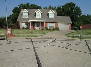 8213 Courageous Dr, Rowlett, TX 75089