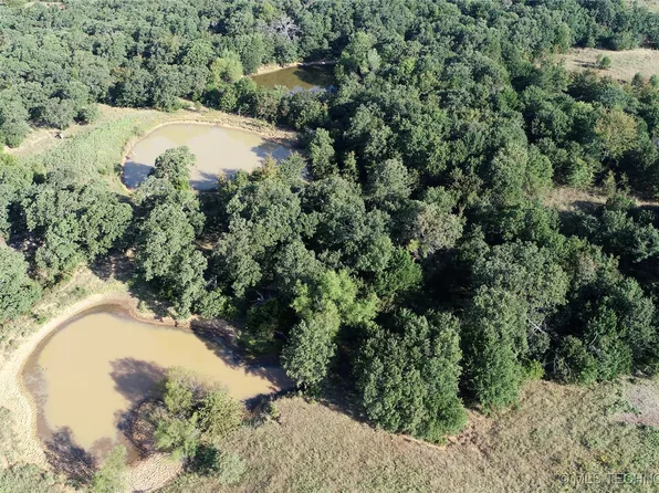 1461 Enterprise Rd, Lone Grove, OK 73443