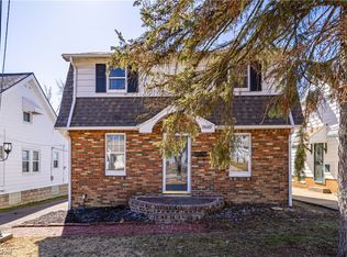 18680 Raymond St, Maple Heights, OH