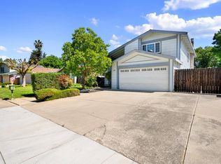 67 Rambleoak Cir, Sacramento, CA