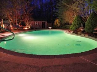 61 Kenwood Dr, Plymouth, MA 02360