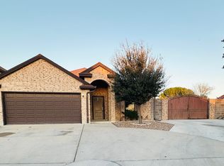 3727 Cancun Loop, Laredo, TX 78046