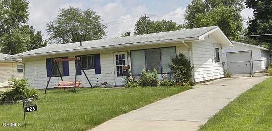 1st image of 926 Lancaster Ave