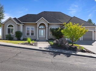 1220 Glenwood Ct, Richland, WA