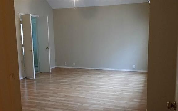 4th image of 7208 Chardonnay Dr