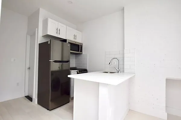 Rented by Owner | media 11