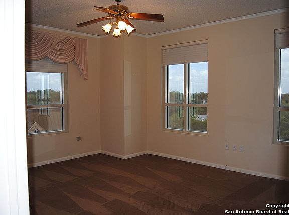 5th image of 1 Towers Park Ln APT 607