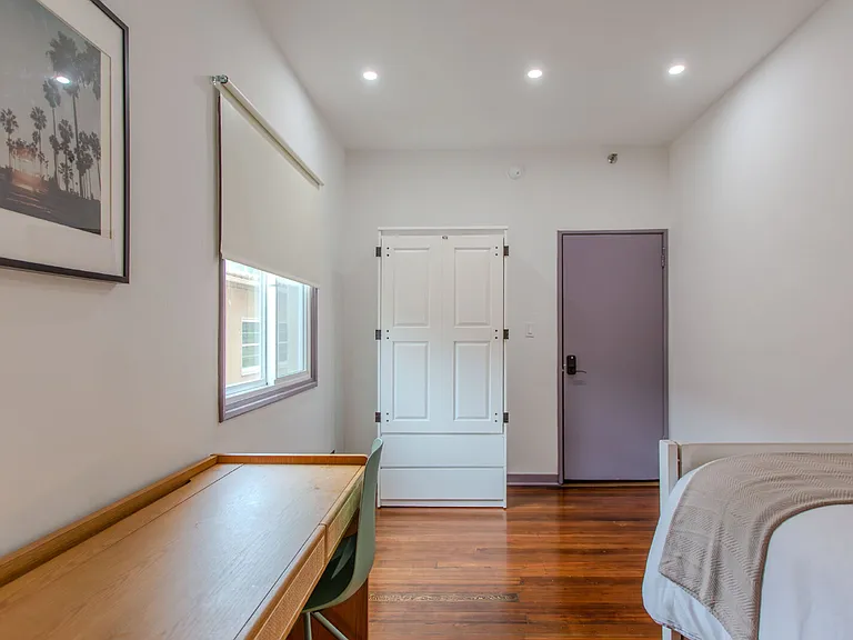 624 Hilgard Ave #255 — Photo 8