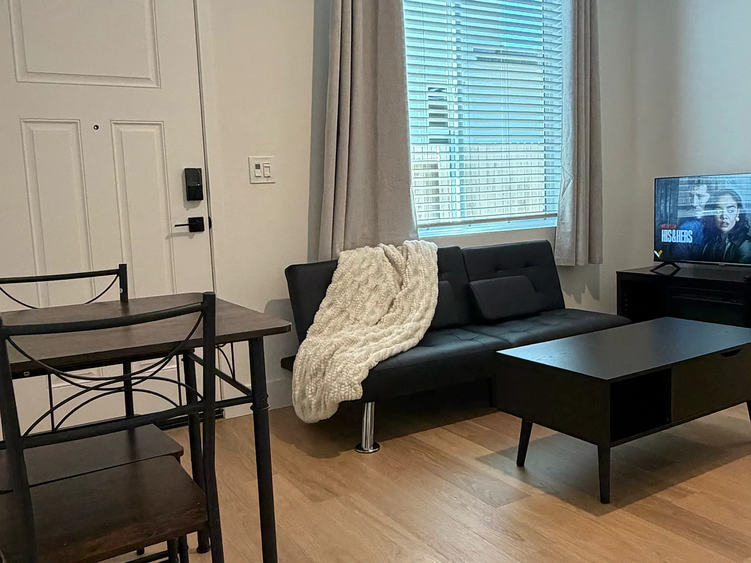 1 bed, 340 sqft, $1,600 — Photo 1