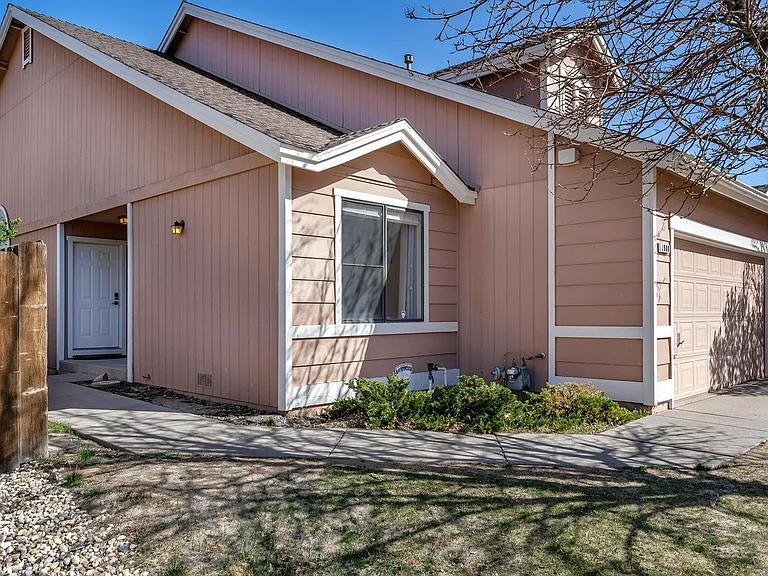 1940 Sierra Highlands Dr — Photo 15
