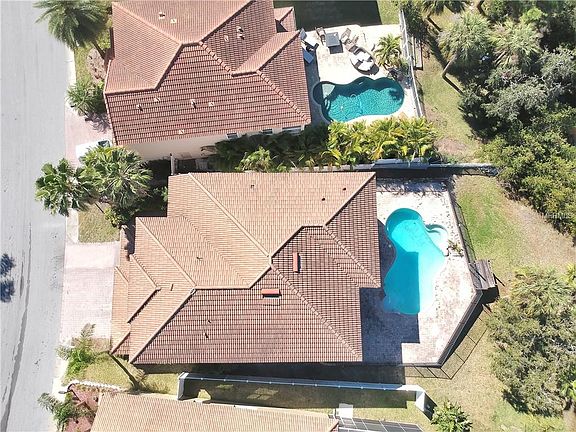 2nd image of 5910 Hatteras Palm Way