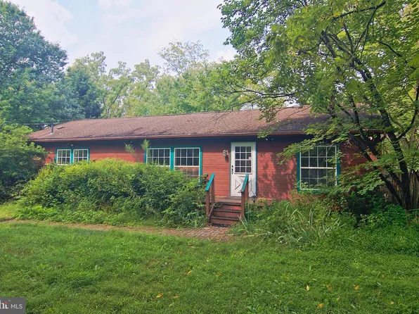 242 Congo Niantic Rd, Barto, PA 19504