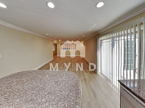 4th image of 33786 Remington Dr