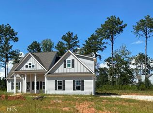 141 Cash Dr #25, Lagrange, GA 30241
