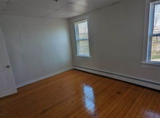 124 Bay St #2, Fall River, MA 02721