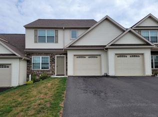 21 Maize Cir, Elizabethtown, PA 17022