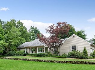 125 Stratton Brook Rd, Simsbury, CT 06070