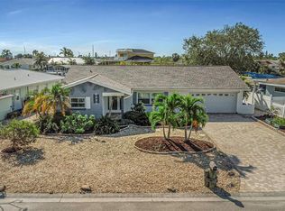6321 Balboa Ln, Apollo Beach, FL 33572