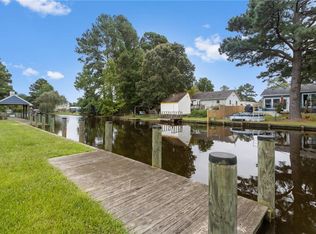 106 Shark St, Moyock, NC 27958